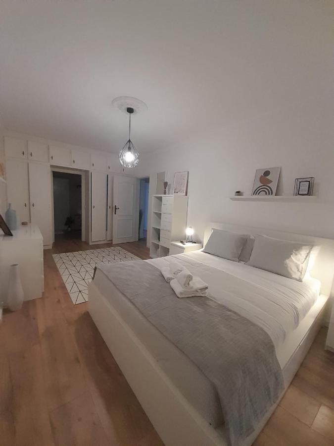 Amalia Rodrigues -Apartamento Com 3 Quartos Em Pleno Coracao De Ильяву Экстерьер фото